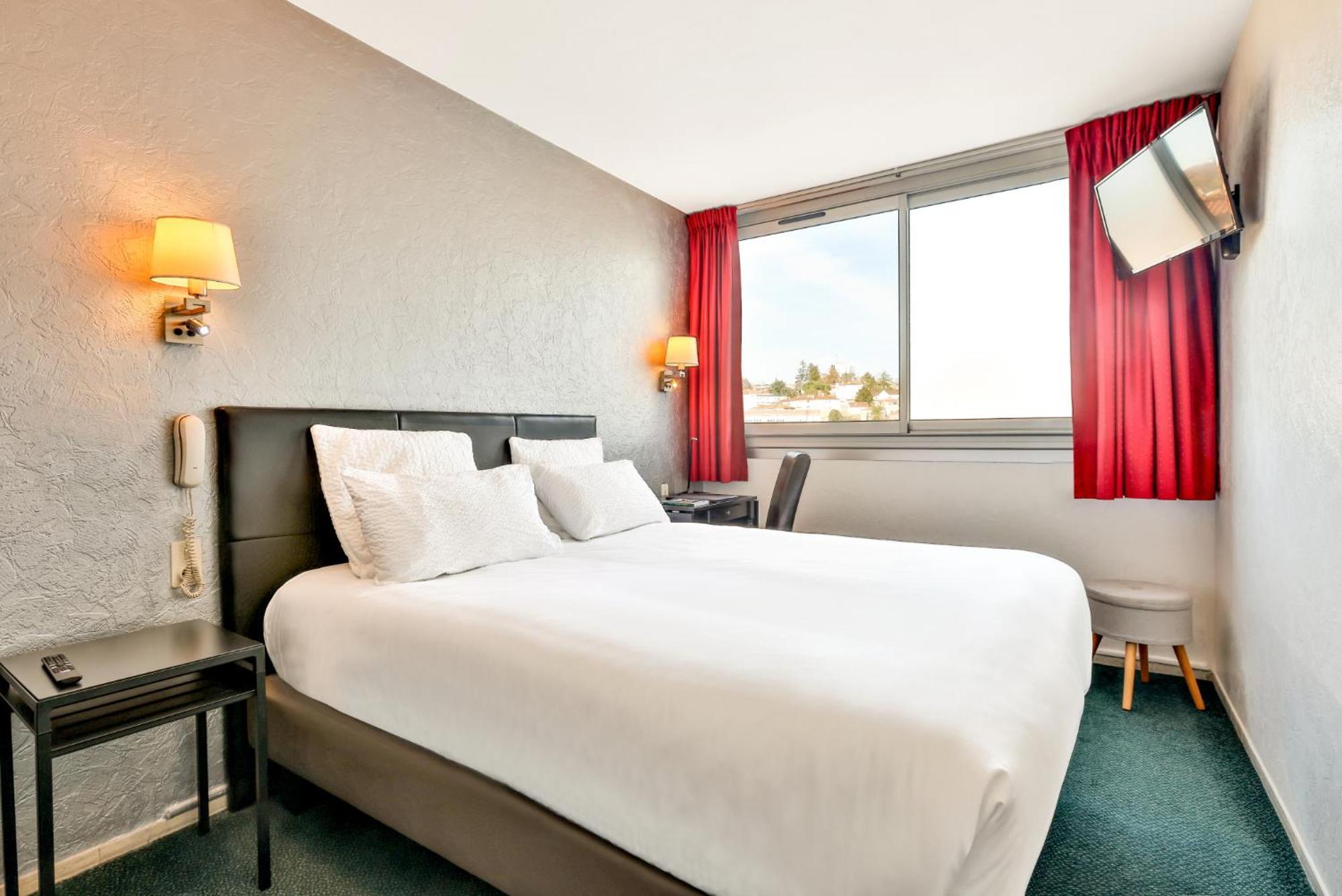Bristol Logis Cit'Hotel Perigueux Centre Exteriör bild